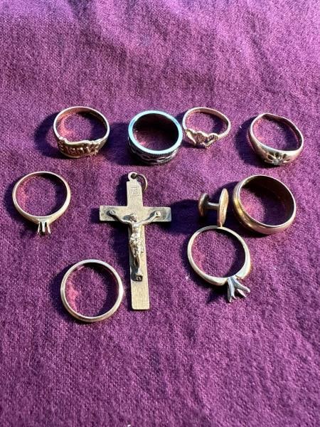 LOT OF MISC. 14K ITEMS - GOLD