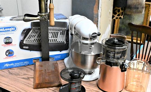 LOT OF MISCELLANEOUS ITEMSLot of