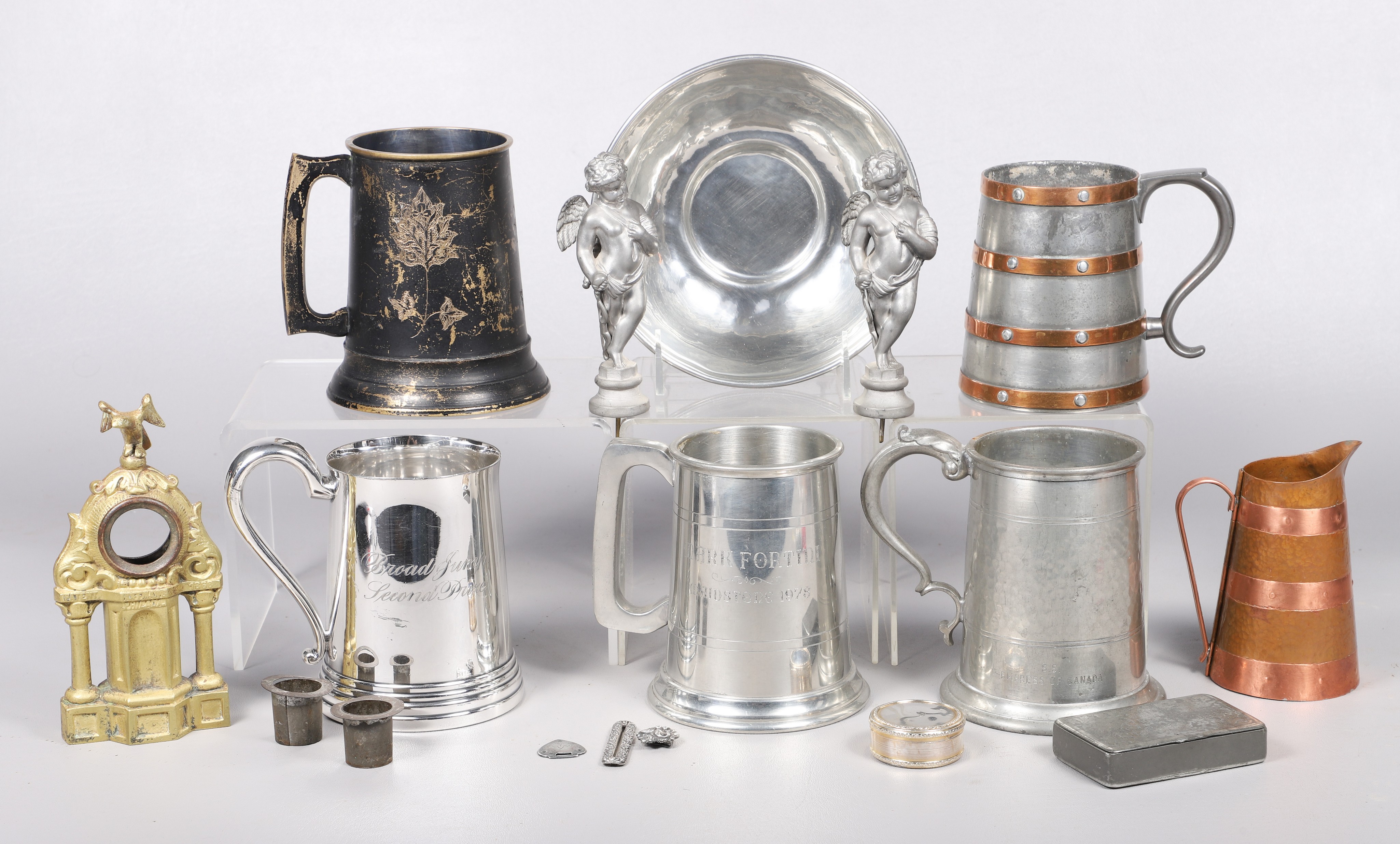 Lot of mixed metal items, c/o