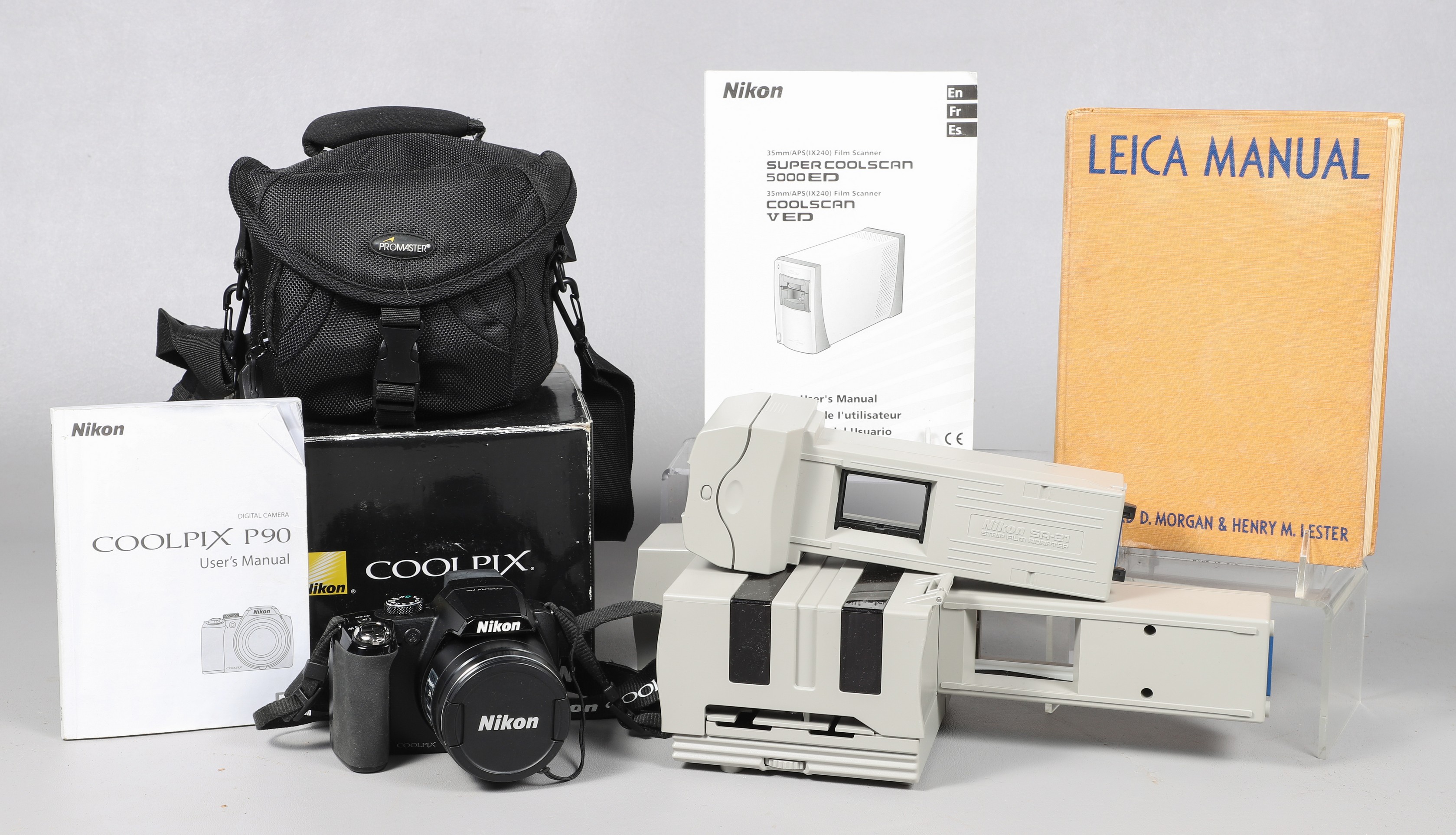 Lot of Nikon camera items, c/o