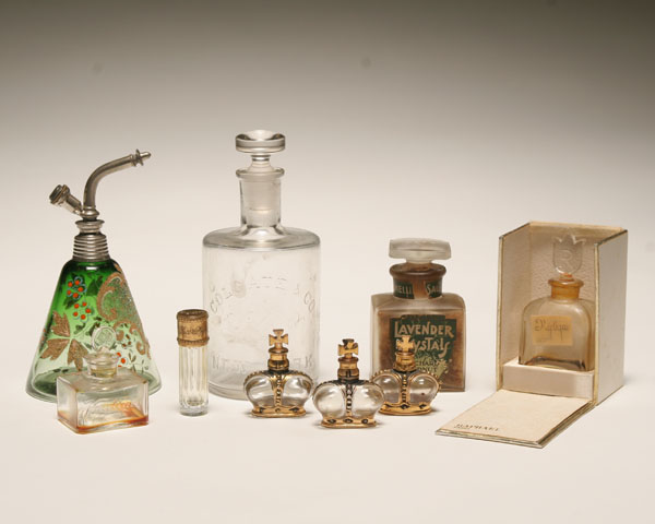 Lot of nine antique and vintage