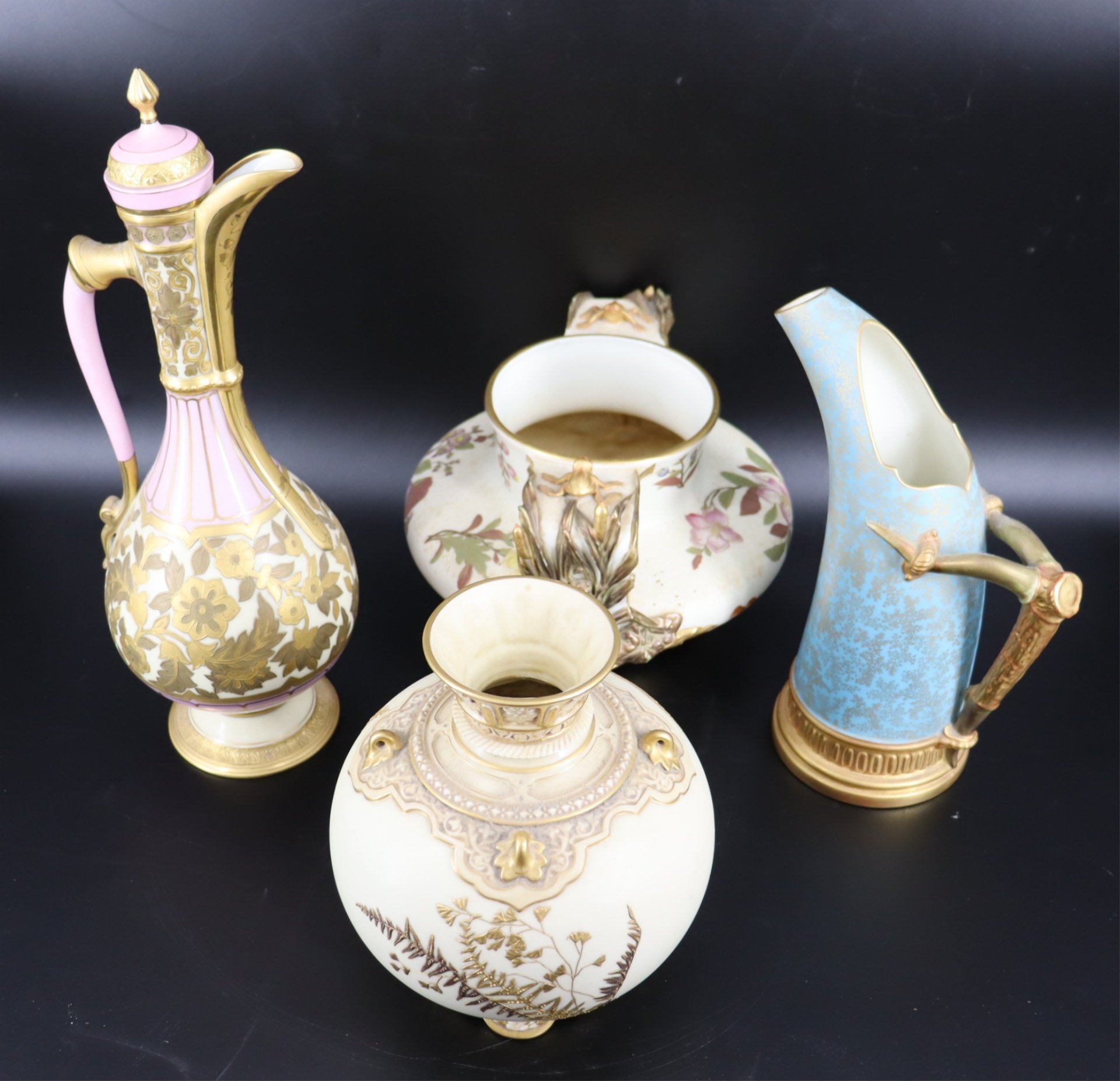 LOT OF PORCELAINS INC ROYAL