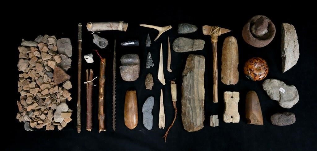 LOT OF PRE-COLUMBIAN & OTHER