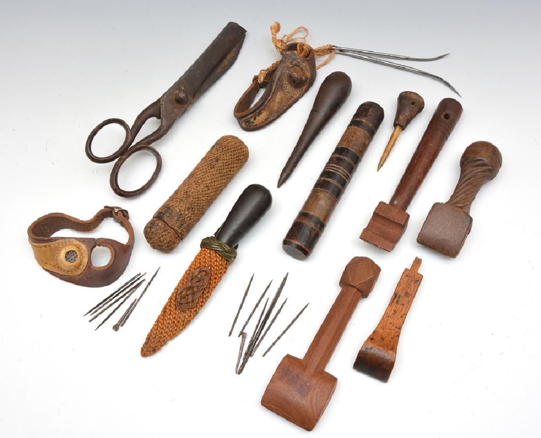 LOT OF SAILMAKING TOOLSLot of