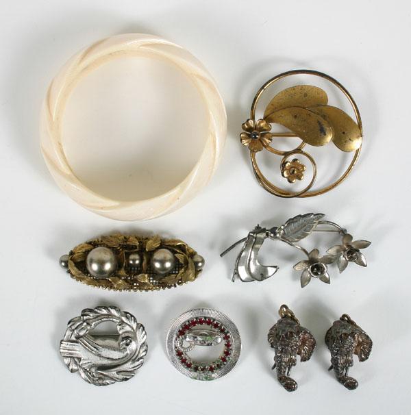 Lot of seven pieces vintage costume