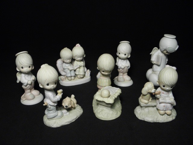 Lot of seven porcelain ''Precious