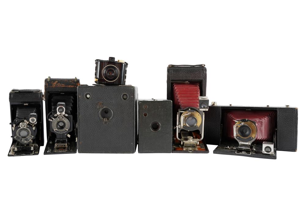 LOT OF SEVEN VINTAGE CAMERASKodak