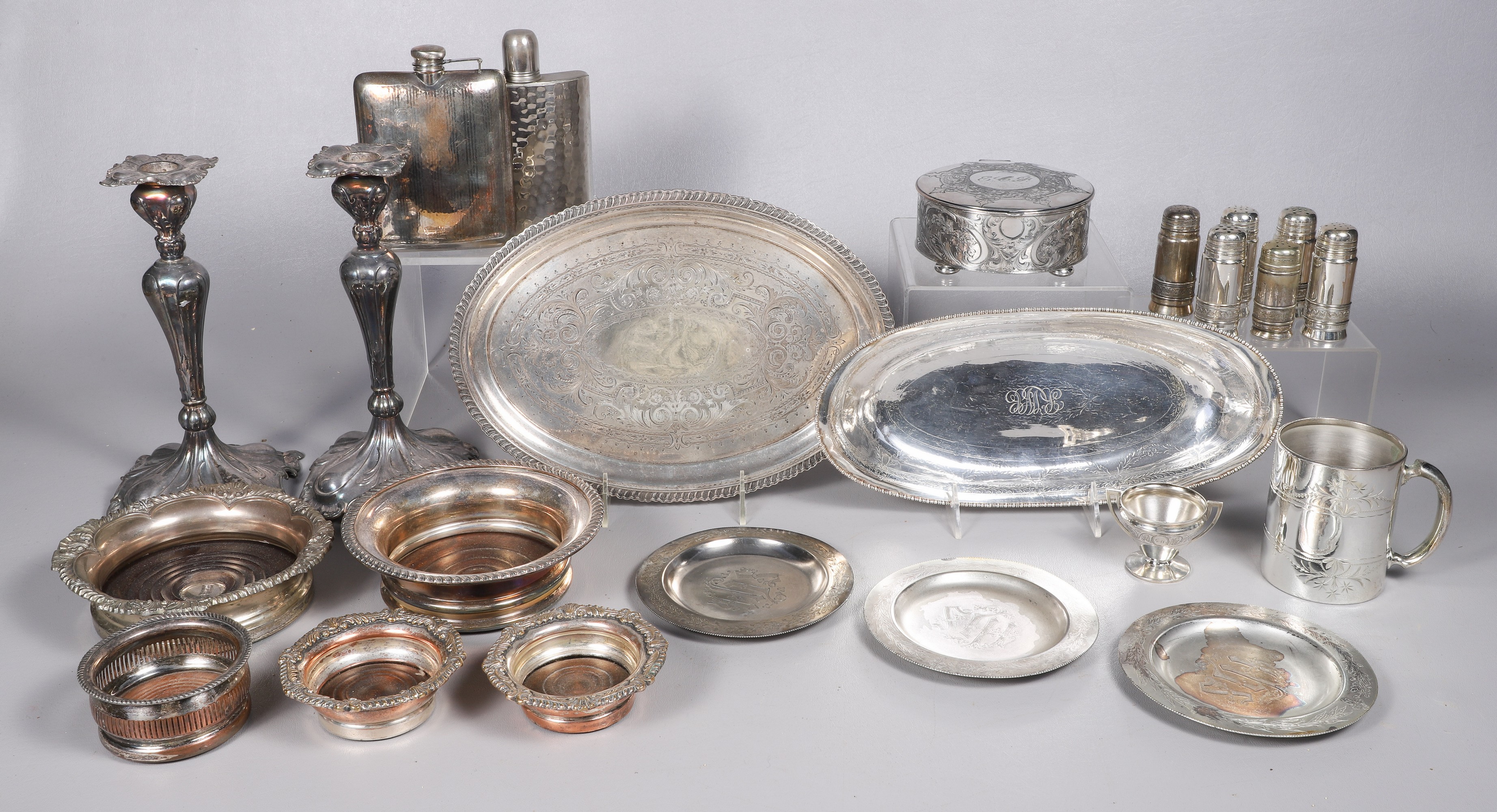 Lot of silver plate, including