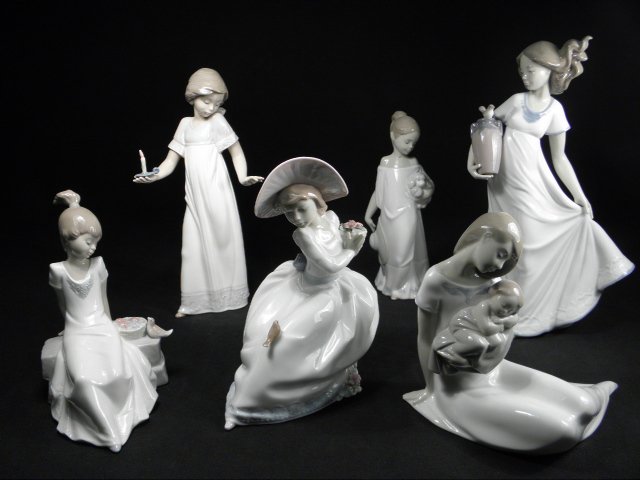 Lot of six Nao (by Lladro)