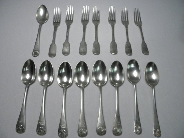 Lot of sixteen pieces of assorted