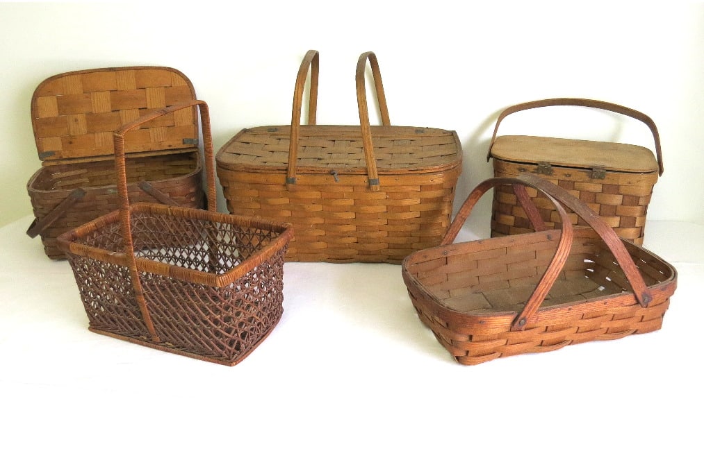 LOT OF SPLINT & WOVEN PIE &