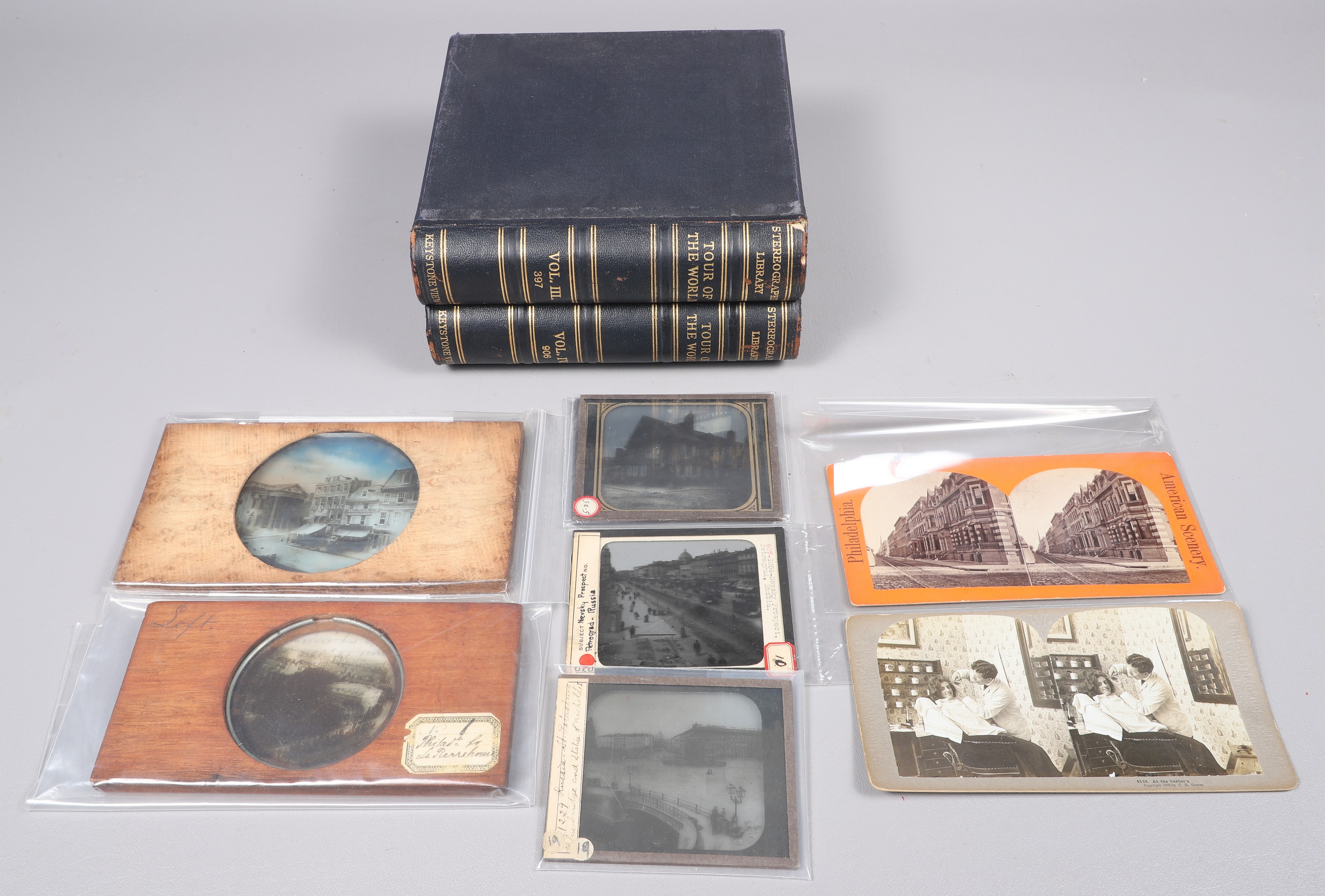 Lot of stereoscope viewer cards &