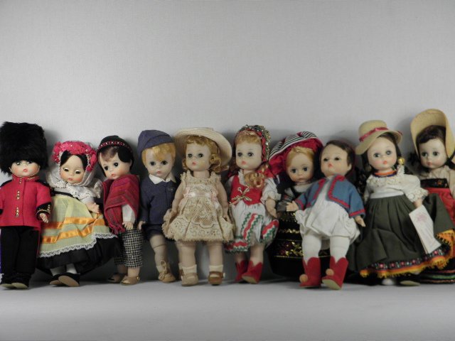 Lot of ten vintage Madame Alexander
