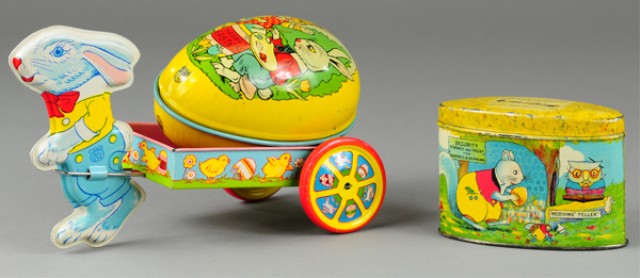 LOT OF THREE CHEIN ANIMAL THEME