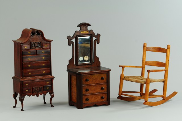 LOT OF THREE MINIATURE FURNITURE