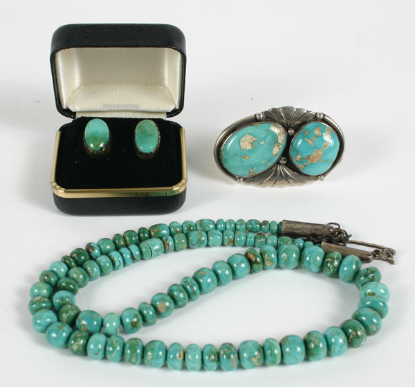 Lot of three pieces Native American