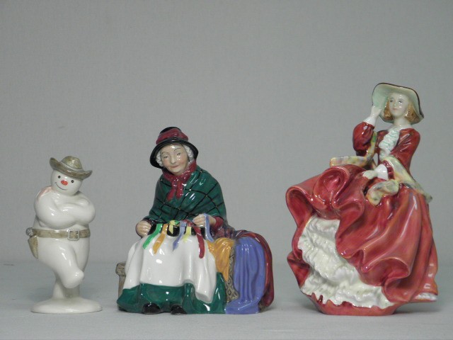 Lot of three Royal Doulton
