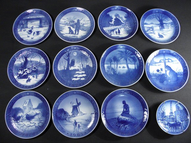 Lot of twelve Royal Copenhagen