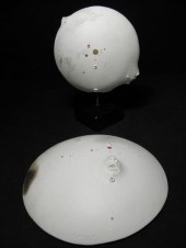 Lot of two contemporary cerami