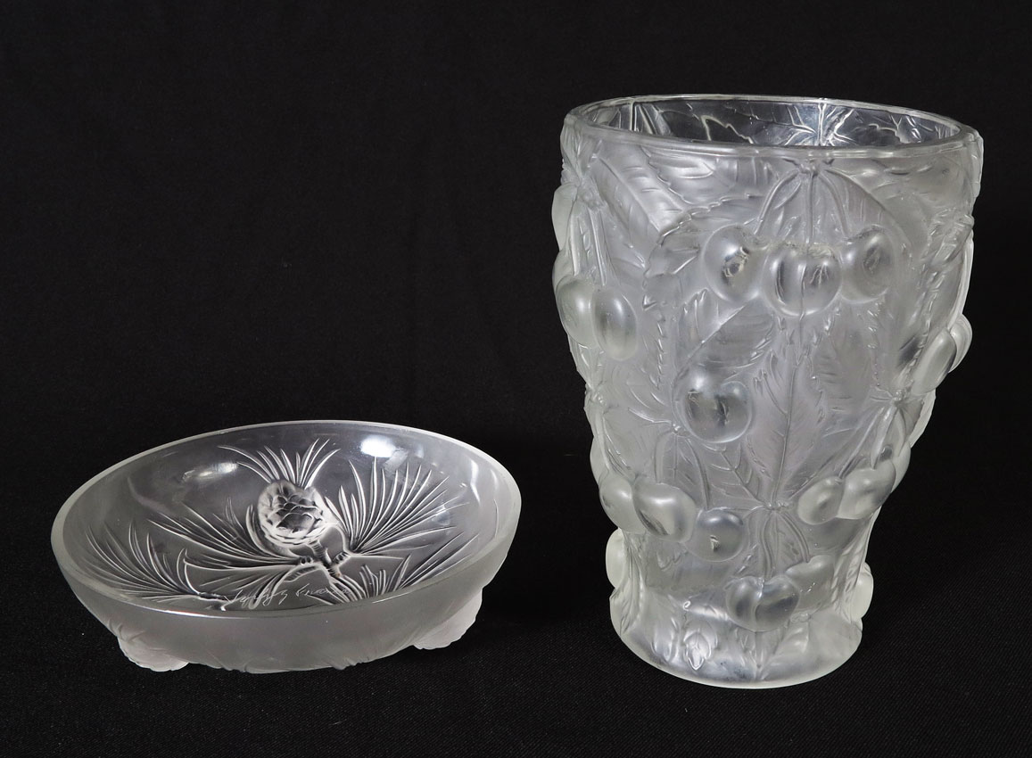 LOT OF TWO FRENCH VERLEYS ACIDE