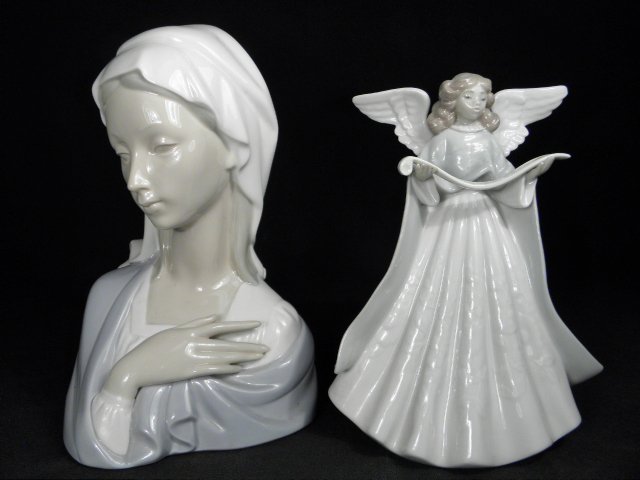 Lot of two Lladro Spanish porcelain