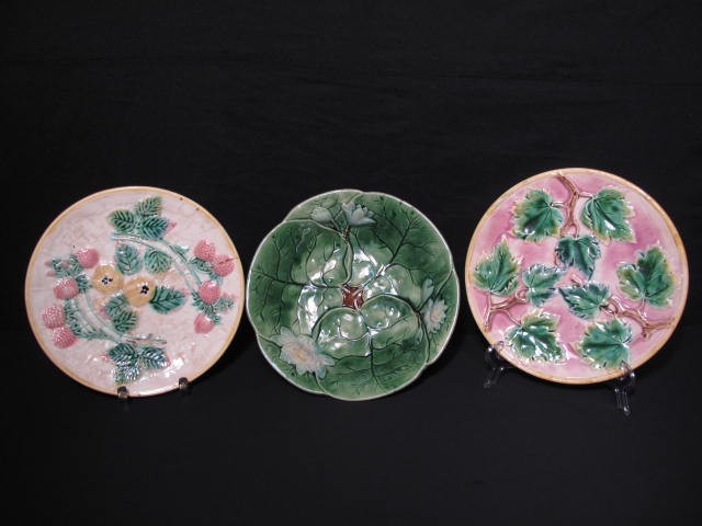 Lot of two Majolica pottery