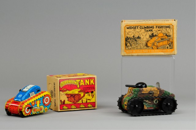 LOT OF TWO MARX TANKS Boxed