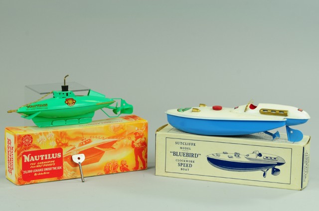 LOT OF TWO SUTCLIFFE BOATS