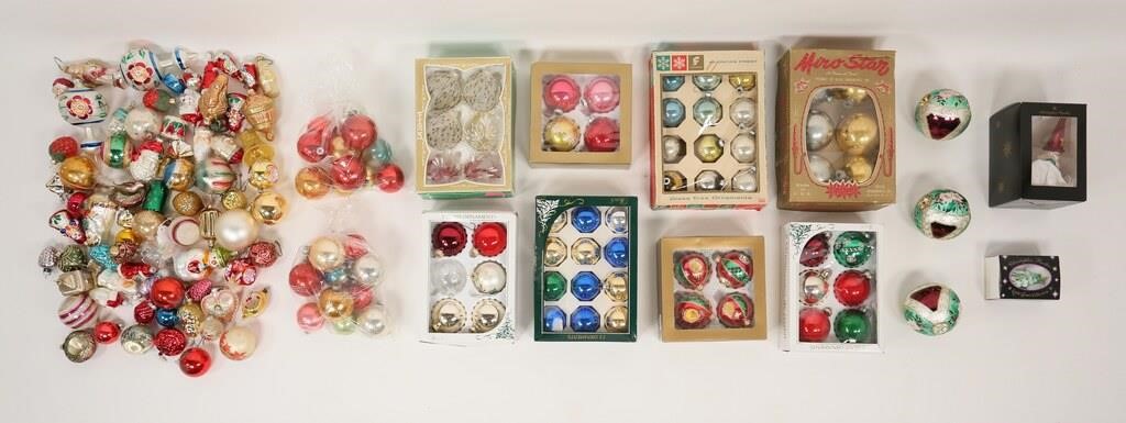 LOT OF VINTAGE CHRISTMAS