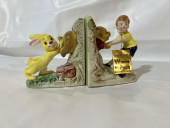 LOT OF WINNIE THE POOH INCLUDI
