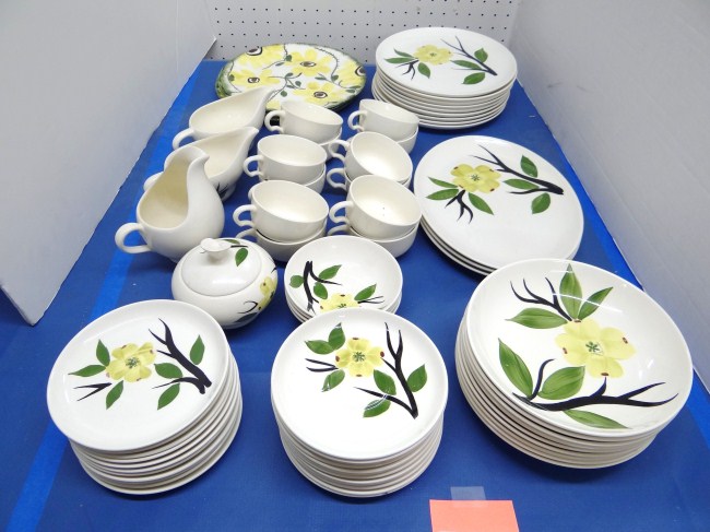 Lot over (40) pcs. ''Dixie