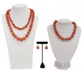 (LOT) RED SPONGE & BRANCH CORA