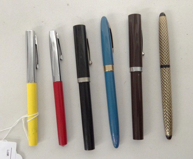 Lot six Sheaffer's fountain pens.