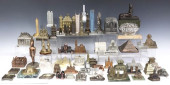 (LOT) SOUVENIR ARCHITECTURAL B