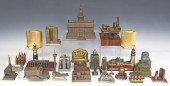 (LOT) SOUVENIR ARCHITECTURAL B