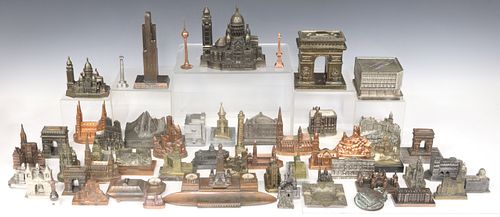 (LOT) SOUVENIR ARCHITECTURAL