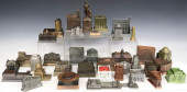 (LOT) SOUVENIR ARCHITECTURAL B