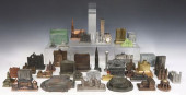 (LOT) SOUVENIR ARCHITECTURAL B