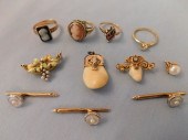 LOT VICTORIAN GOLD JEWELRYGrou