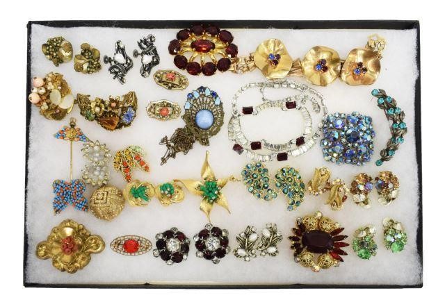 (LOT) VINTAGE COSTUME JEWELRY,