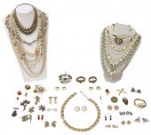 (LOT) VINTAGE COSTUME JEWELRY,