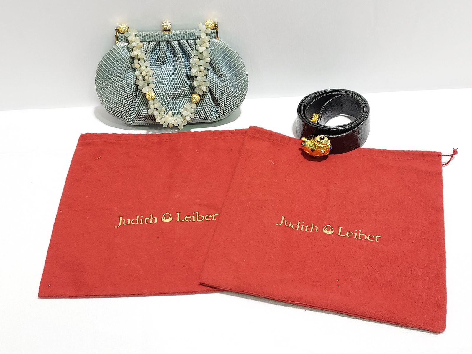 LOT VINTAGE JUDITH LEIBER EVENING