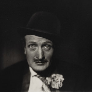 Lotti Jacobi (1896-1990) Hans