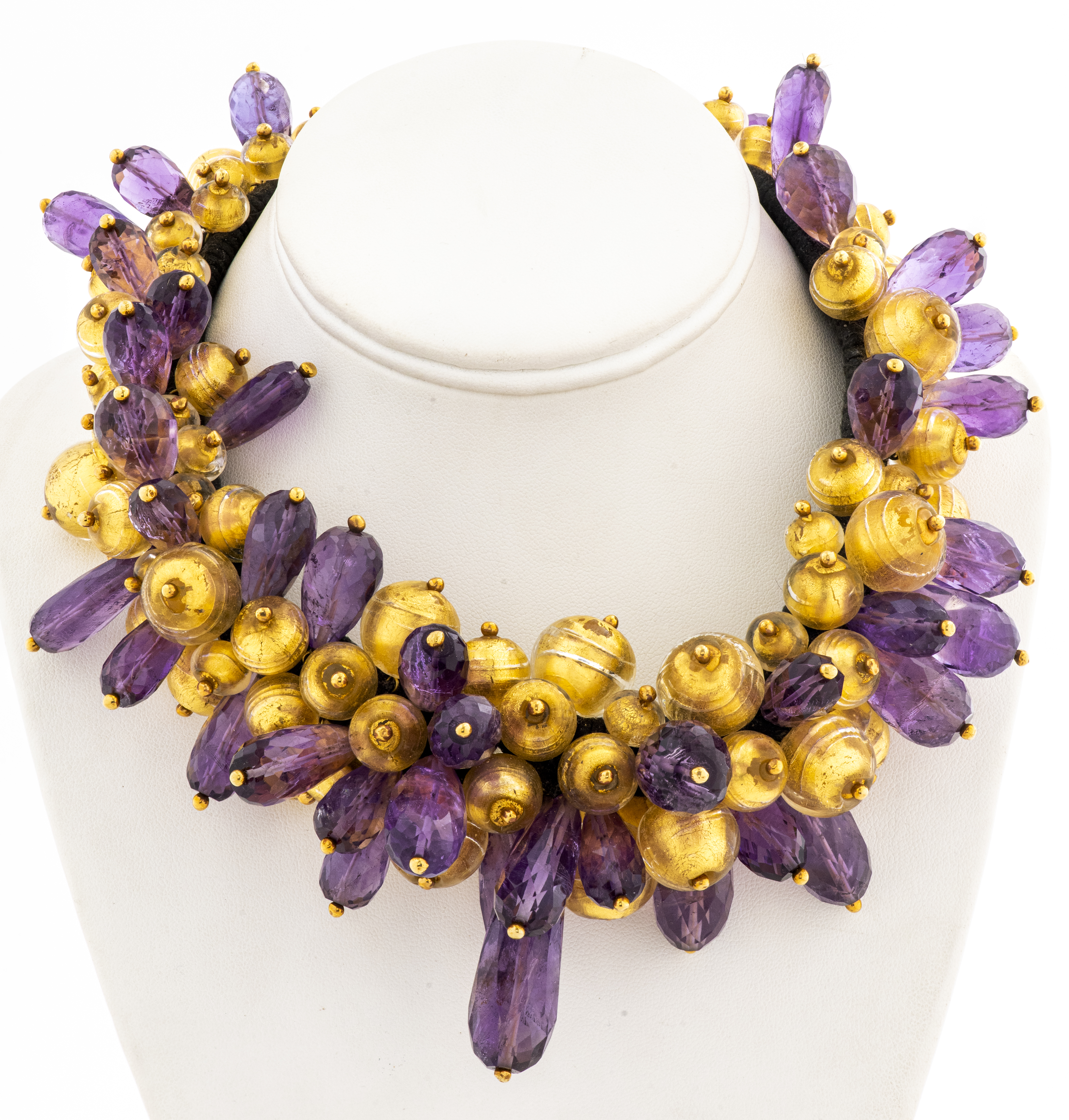 LOTUS ARTS DE VIVRE 18K AMETHYST