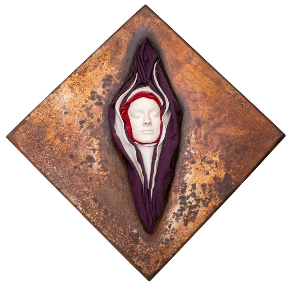 LOUIS MENDEZ BRUTALIST FEMALE