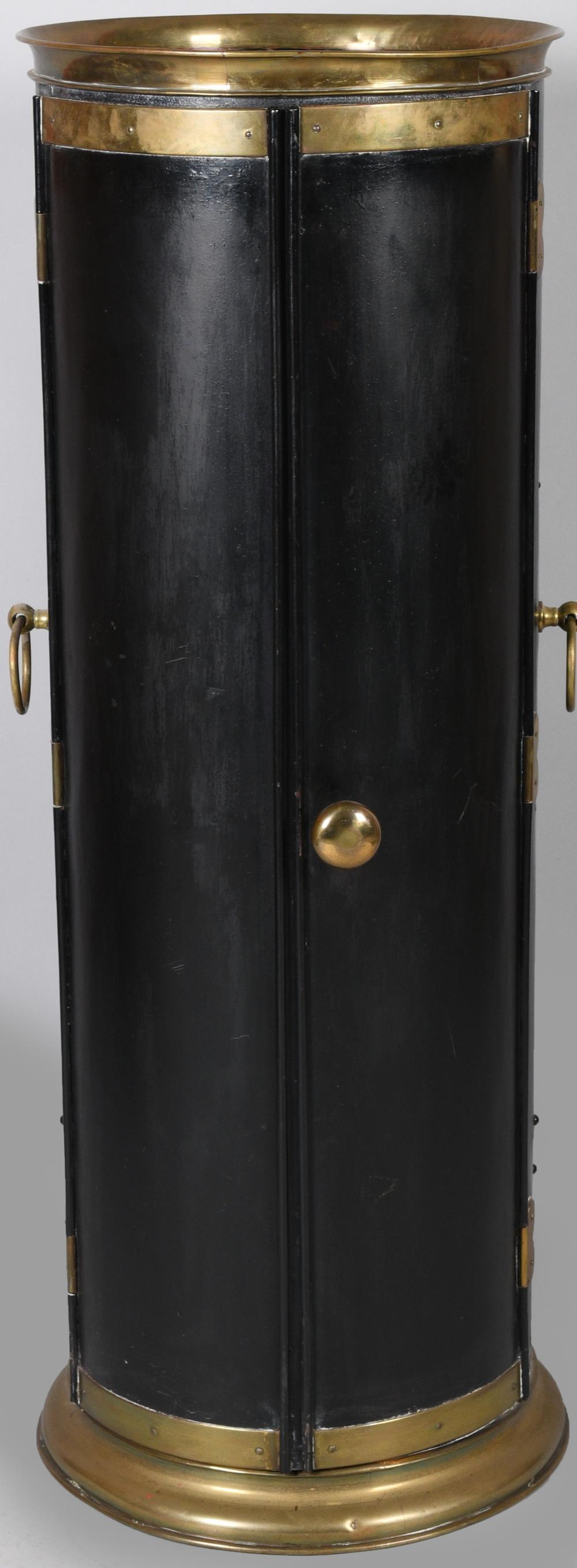 LOUIS PHILIPPE BRASS AND TOLE PLATE