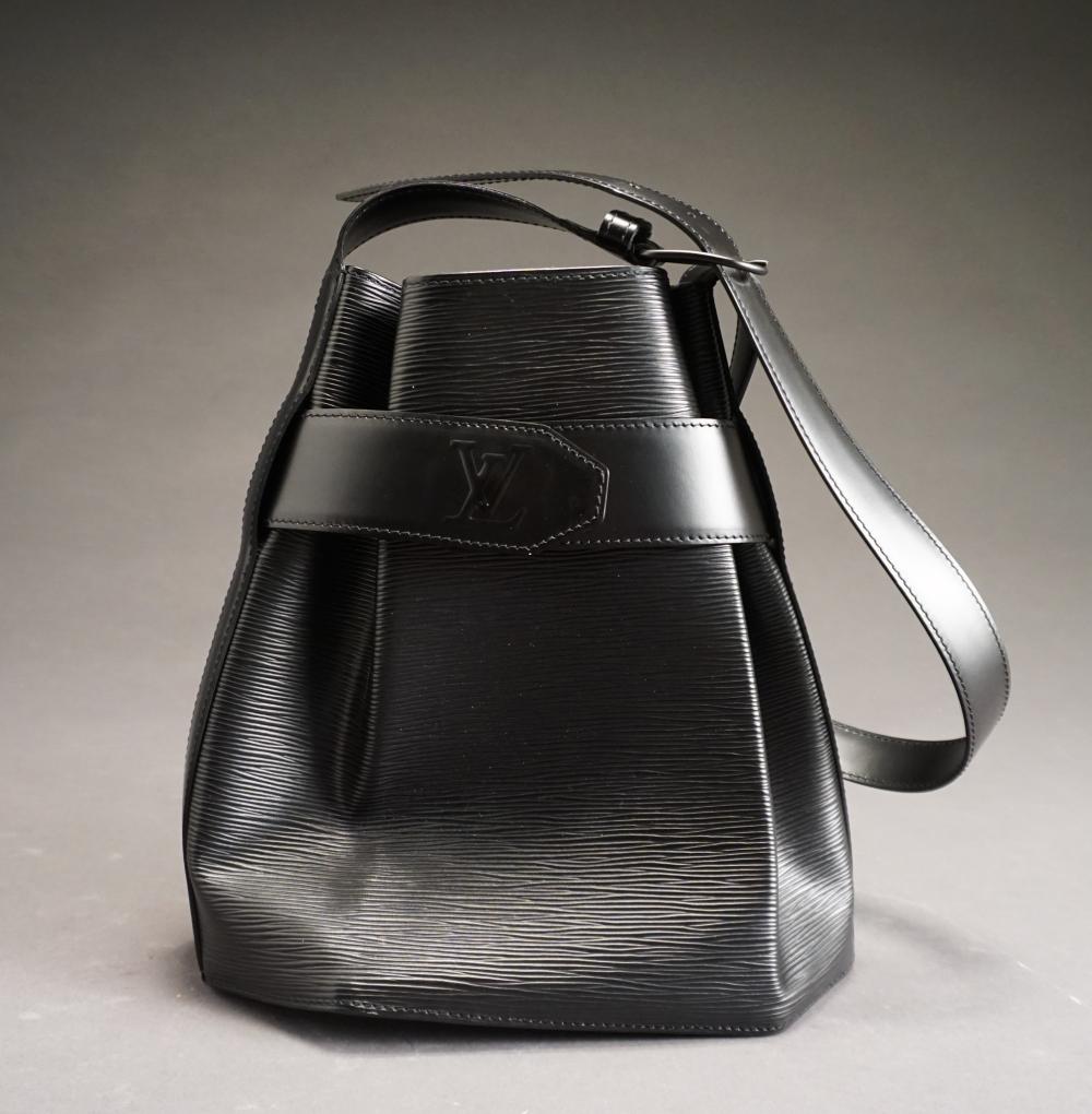 LOUIS VUITTON BLACK EPI LEATHER SAC