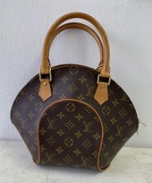LOUIS VUITTON BROWN NOE HANDBA