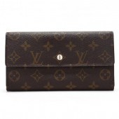 LOUIS VUITTON INTERNATIONAL TR