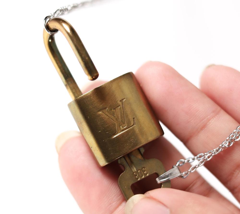 LOUIS VUITTON LOCK AND KEY NECKLACE